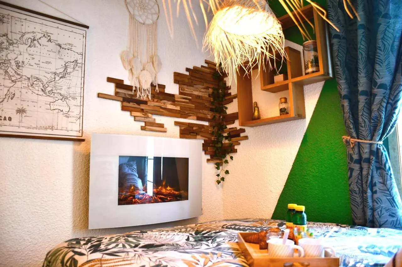 Apartmán La Cahute H24,Cosy,Port,Plage,Wifi,Netflix La Seyne-sur-Mer